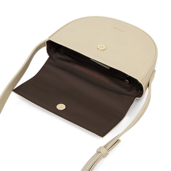 MATT & NATT - BRAND NEW - Ritt Vegan Saddle Bag in vanilla - Picture 2 of 7